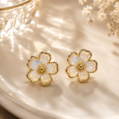 Pearl Daisy Earrings